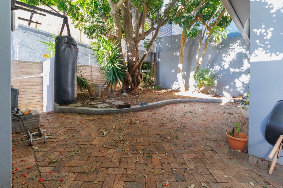 4 Bedroom Property for Sale in Bantry Bay Western Cape
